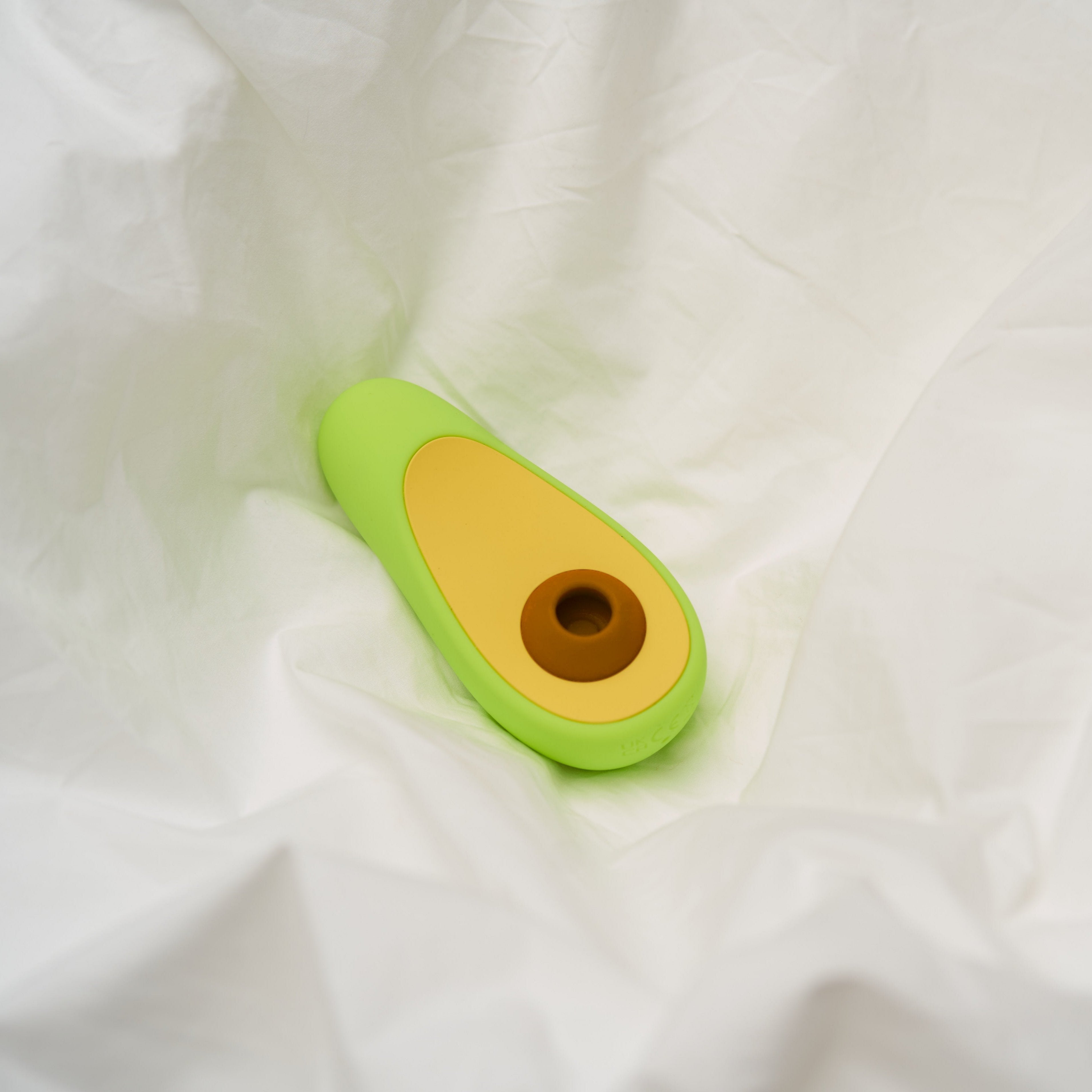 Avo clitoral vibrator — charging